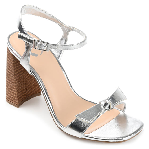 Journee Collection Dianne Pump Silver US 6.5 2
