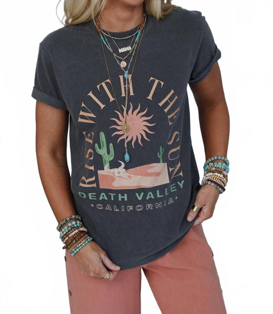 Shewin Rise With The Sun Graphic T-Shirt Blue Small 2
