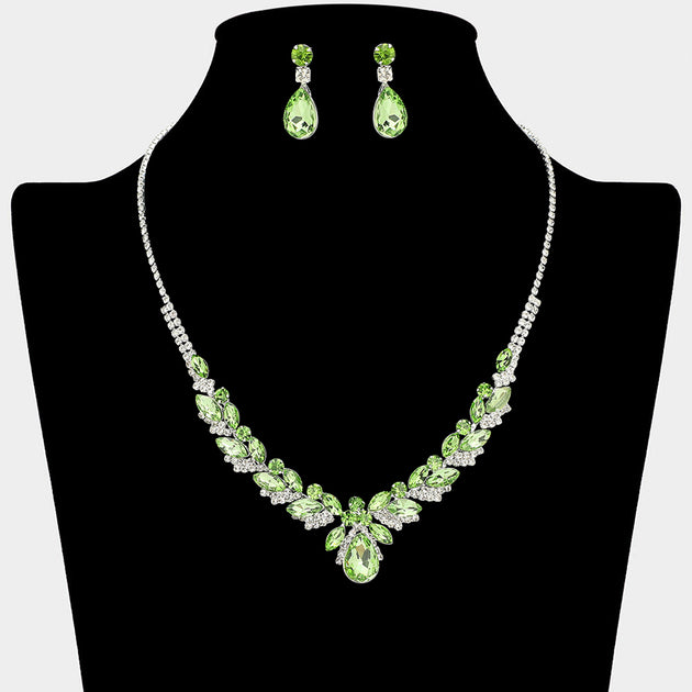 FASHNZFAB Teardrop Stone Cluster Necklace Multi One Size 9
