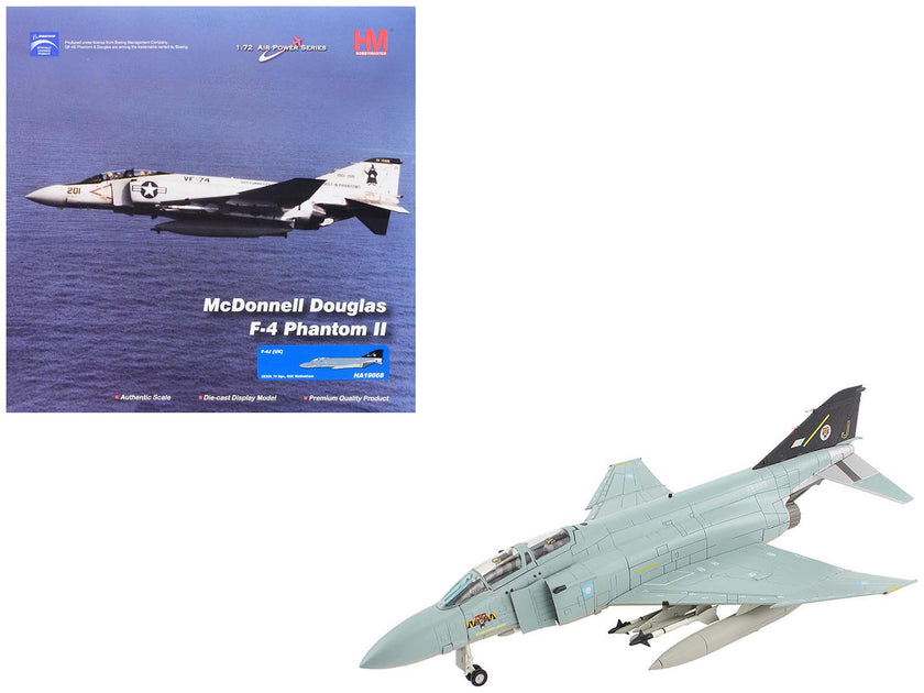 Hobby Master McDonnell Douglas F-4J(UK) Phantom II Aircraft Gray 1/72 2