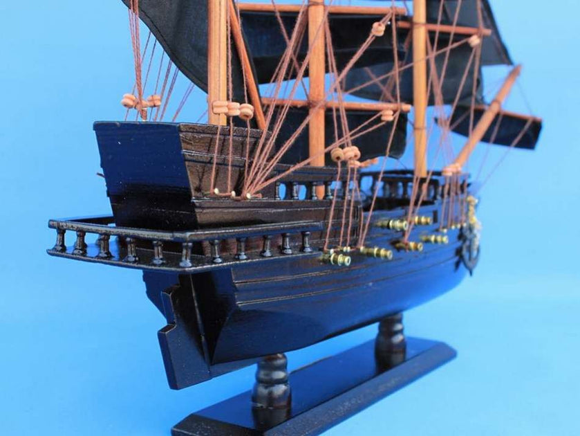 John Halsey Charles Pirate Ship Model 20 inch 3