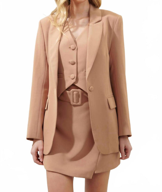 SUGARLIPS Chelsea Fitted Notch Lapel Blazer Brown 1X 2