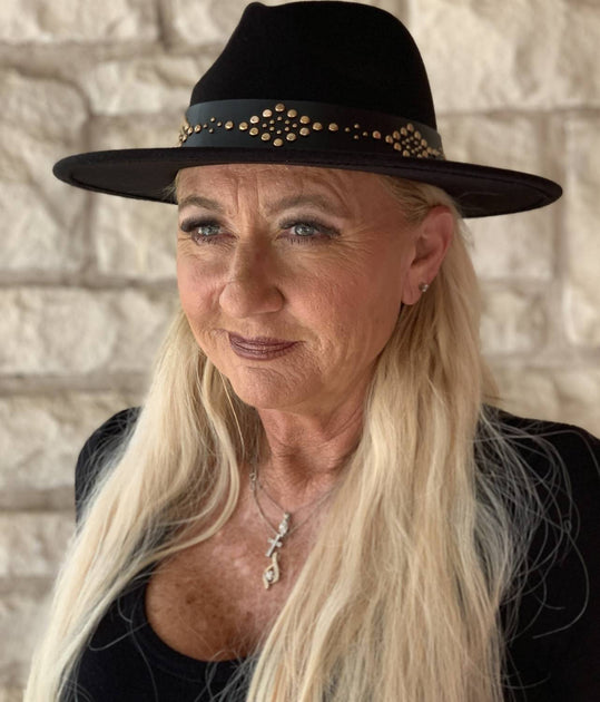 NEW JEN & CO. glinda grommet trim wide brim fedora hat in black Still Trending Black w/ White Bottom | Wide Brim Panama Felt  main image 4