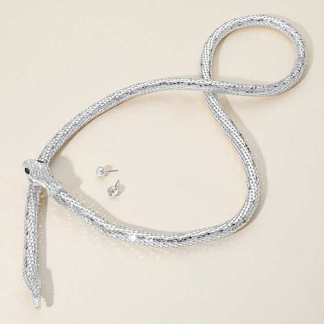 FASHNZFAB Snake Magnetic Long Necklace Silver 2