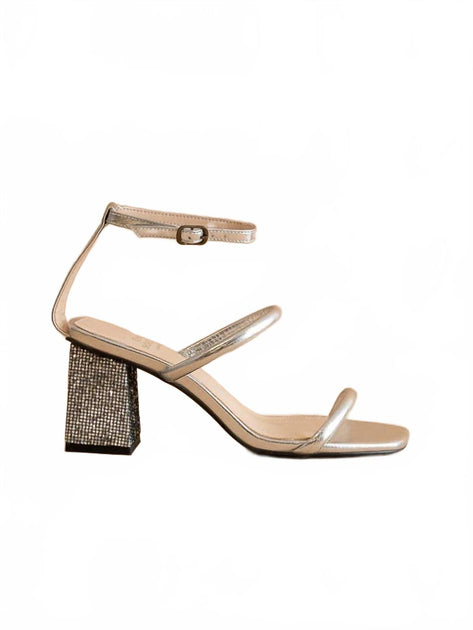 Oasis Society Giza Sandals Beige US 6 2