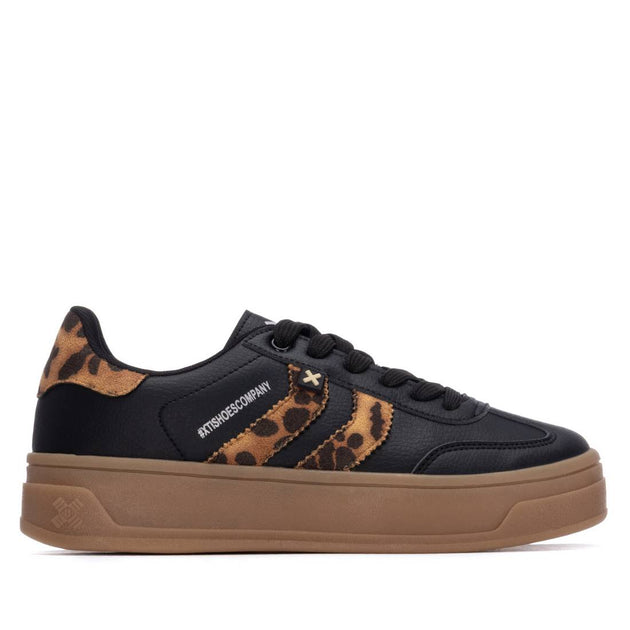 Xti 144585 Low Top Sneaker Bordeaux EU 37 6