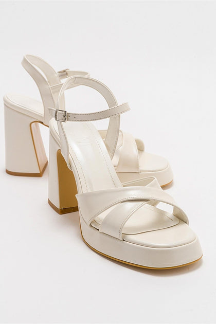 Forever & Always Yvonne Platform Sandals White US 9 2