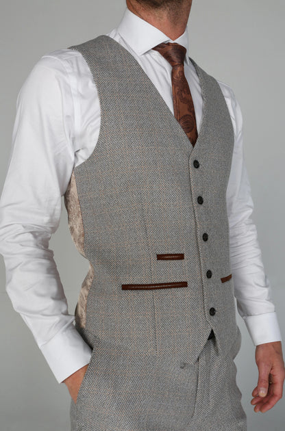 Paul Andrew Ralph Tweed Check Waistcoat Cream US 52 2