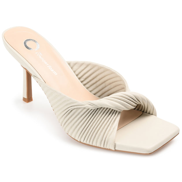 Journee Collection Greer Pump Beige US 8.5 2