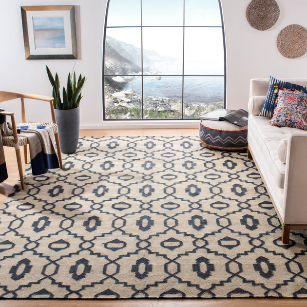 Safavieh Dhurries DHU205 Area Rug Ivory/Black 4