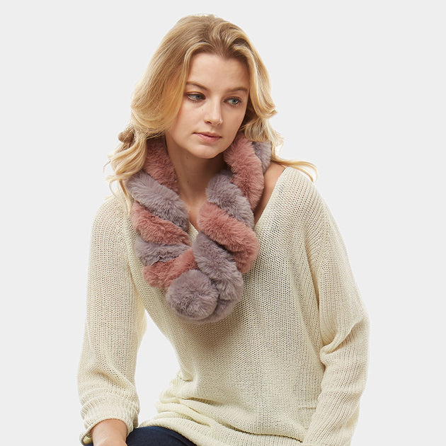 TRUEDAMES Twisted Pull Through Scarf Green 4