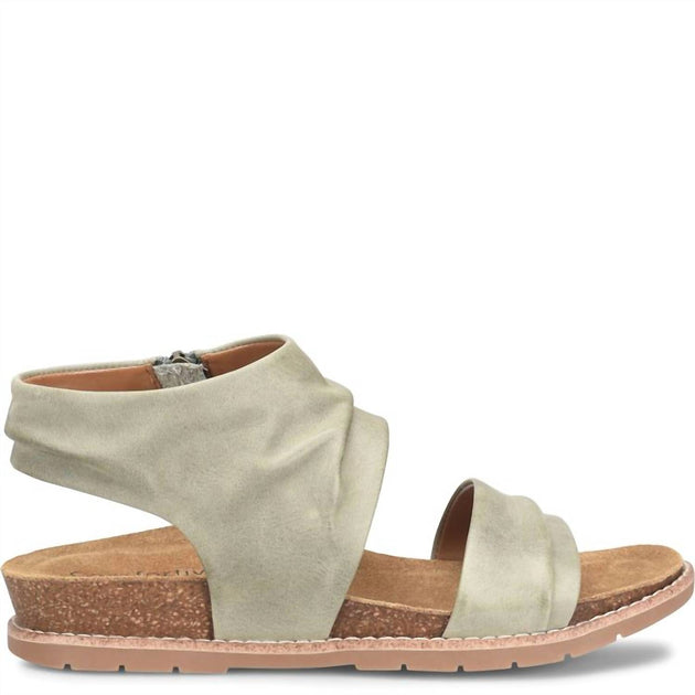 Comfortiva Gale Sandal Green US 8.5 3