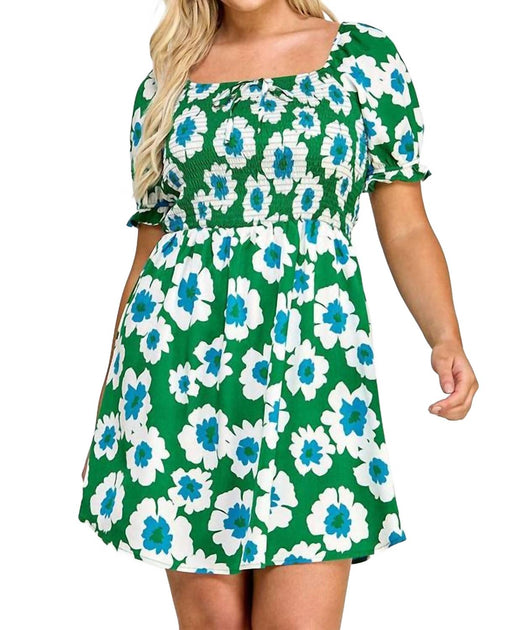 Haute Fox Smocked Babydoll Dress Multi 2X 2