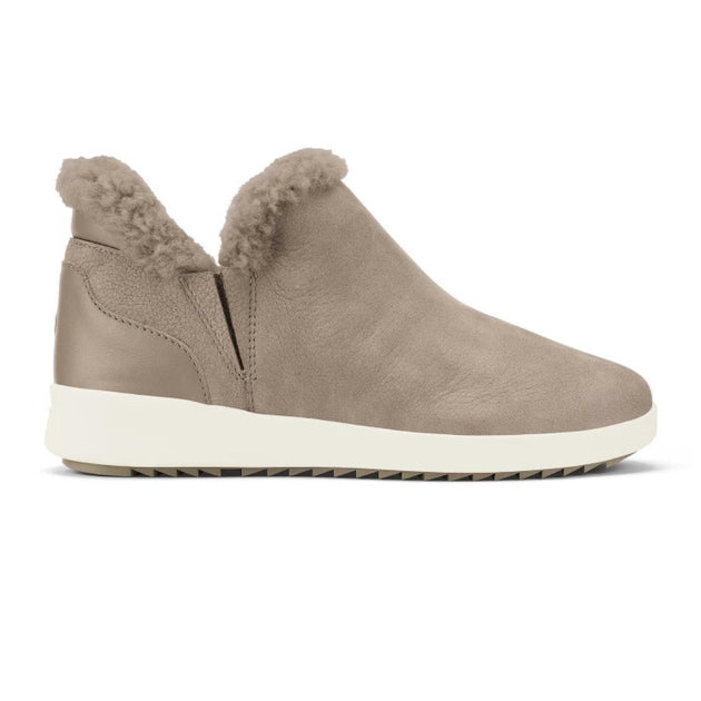 OluKai Kamau Boot Beige US 7 2