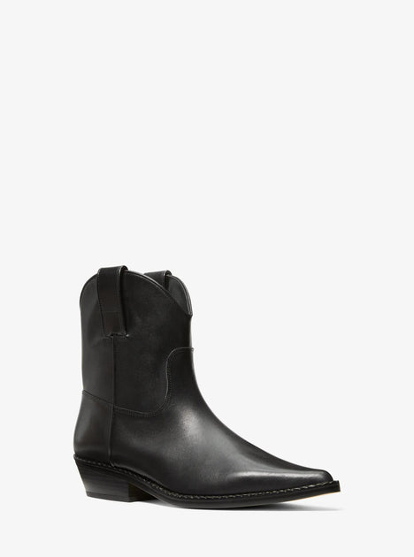 Michael Kors Noemie Boot Black US 6.5 2