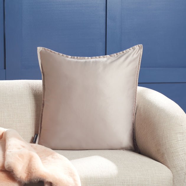 Safavieh Erna Pillow Grey 2