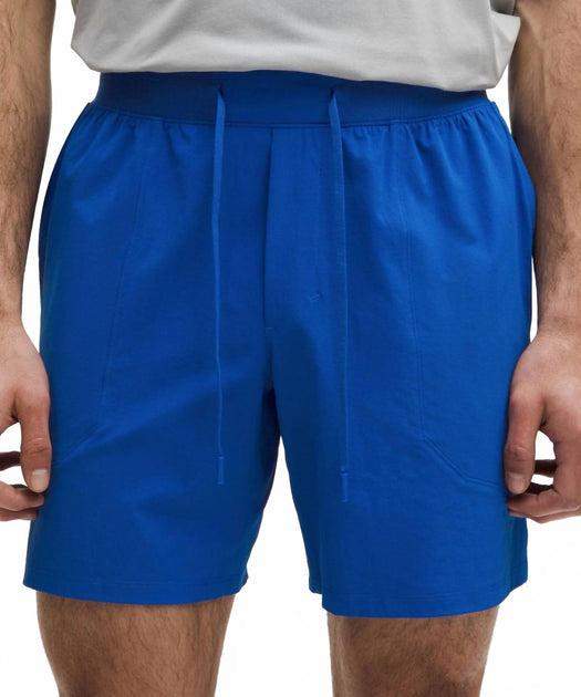 lululemon License To Train Linerless Short Blau XXL 4