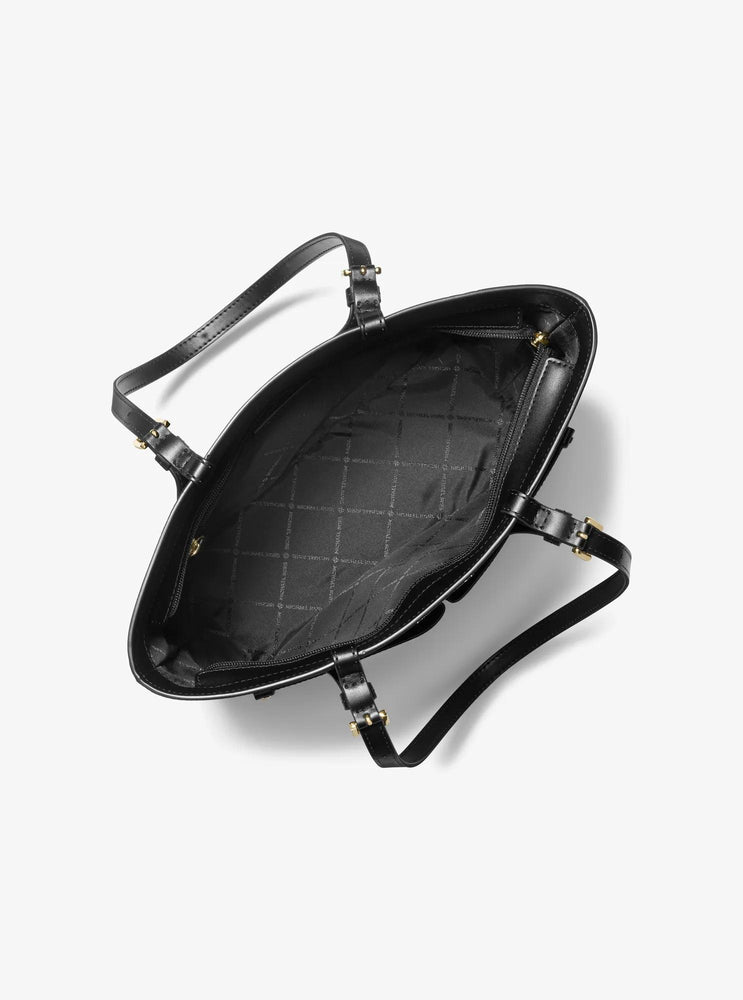 black leather jet set travel tote bag Michael Kors Medium Vanilla Double Pocket It’s crafted from pebbled Color:Chocolate with Black 6500 Abu Garcia Black Max WHAT_NUMBER OF COMPARTMENTS: 8 compartments