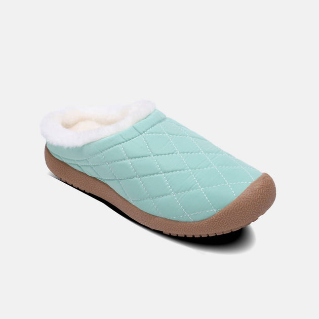 Lamo Women's McKenzie Campfire Slipper Green US 11 3