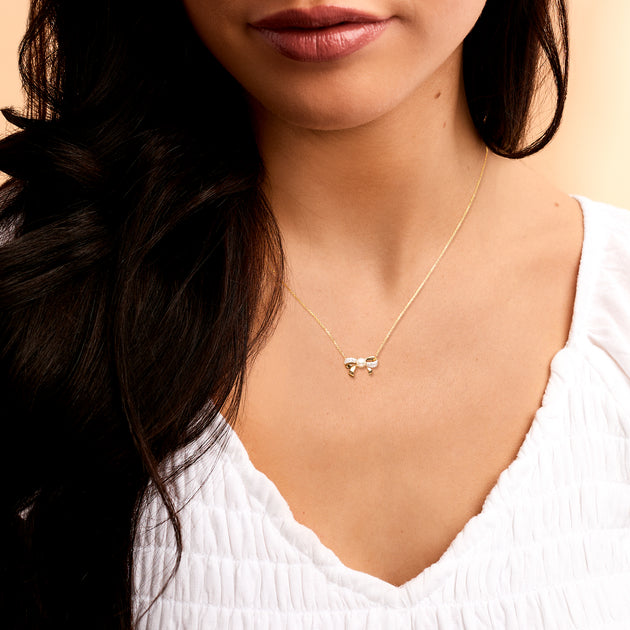 RS Pure Cultured Pearl Bow Necklace Silver 3