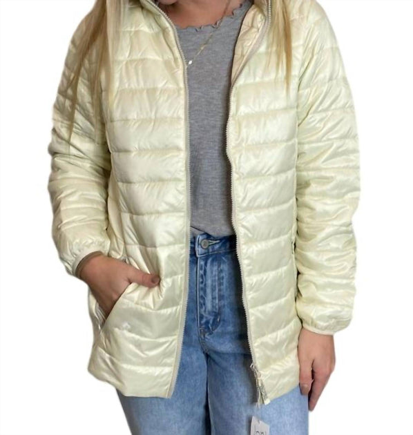 Tee Packable Lightweight Puffer Jacket Yellow Small 2
