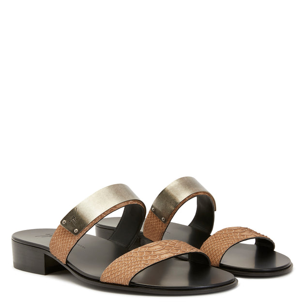Giuseppe Zanotti Ignazio | ShopSimon display picture 3