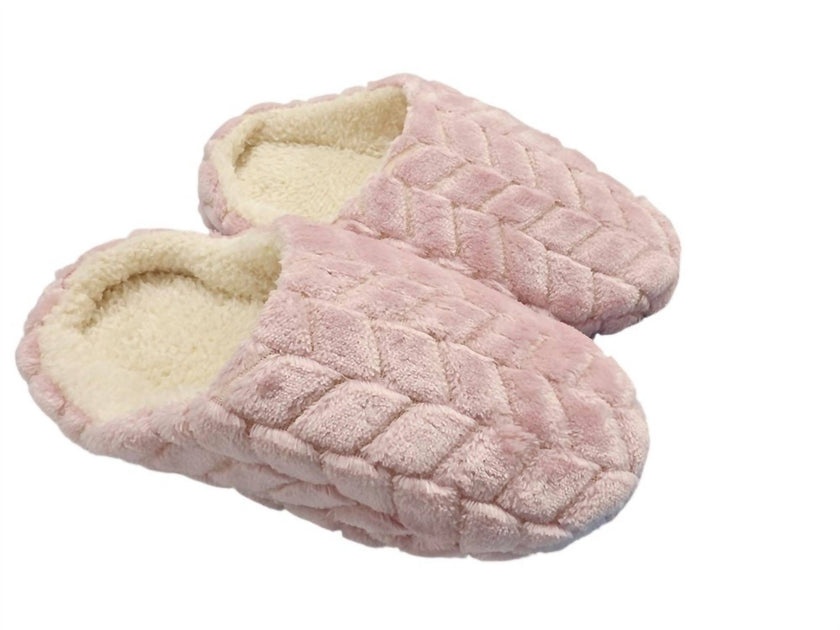 Isotoner Chevron Fur Hoodback Slippers Red Large 2