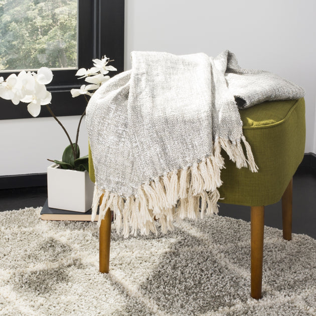 Safavieh Jacqui Throw Grey 2