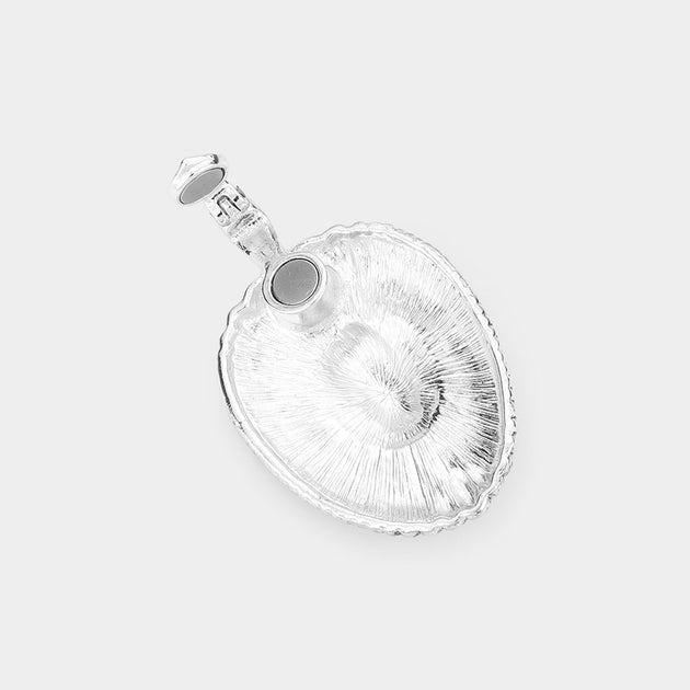 FASHNZFAB Embossed Magnetic Pendant Set Silver 3