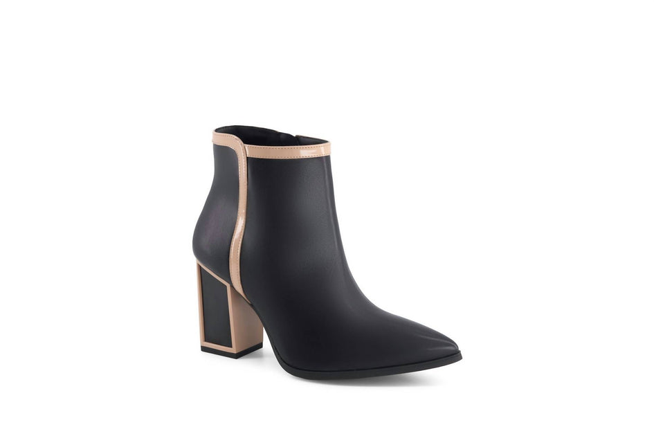 Andrea Women's Ankle Boot Black US 7 2