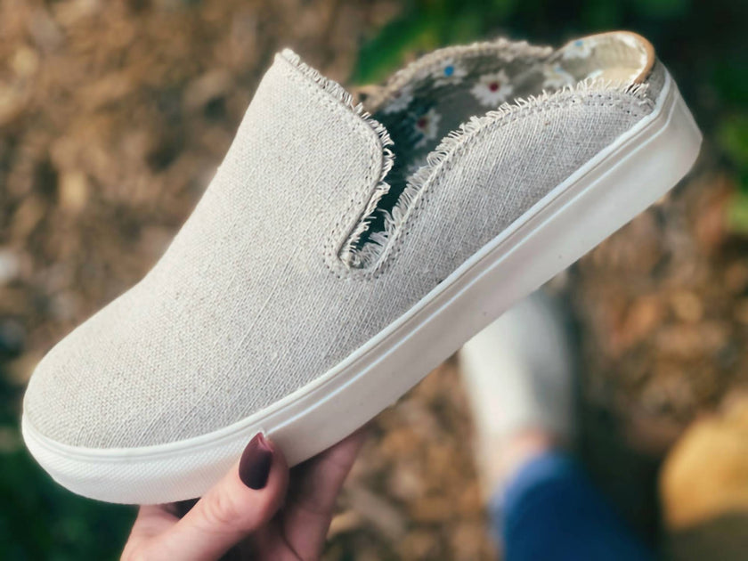 Very G Triana Slide Sneaker Grey US 10 2