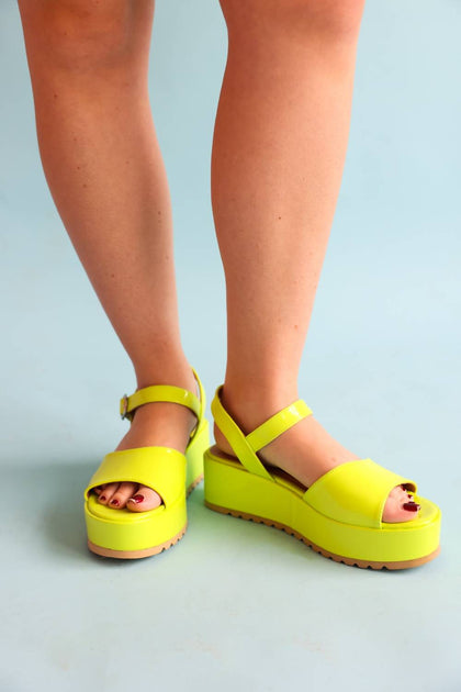 Chinese Laundry Neon Moon Platform Sandals Yellow US 7 2