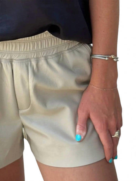 Melissa Nepton Lilo Pull On Short Beige Large 3