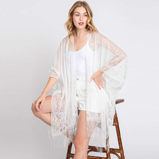 TRUEDAMES Kimono Poncho mit Blumenspitze und Quasten Pink Einheitsgröße 2