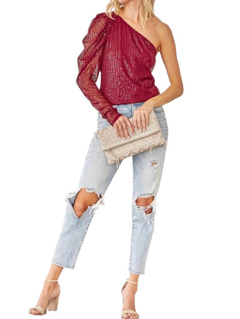 Andree by Unit Fancy Feels Sequin Top Red 1X 4