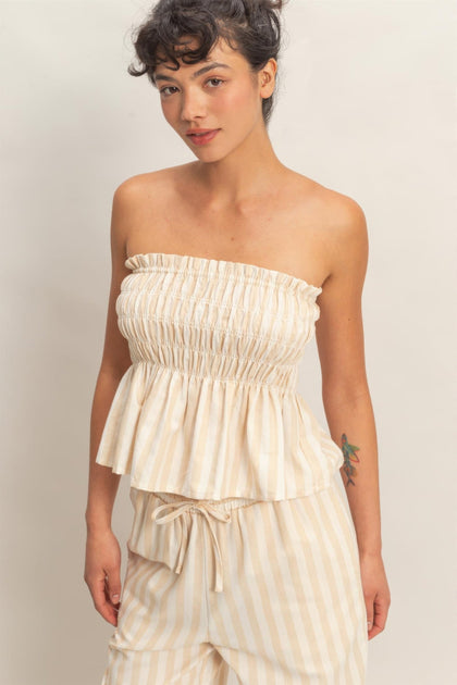 TRUEDAMES Striped Strapless Smocked Bandeau Top Green Medium 2