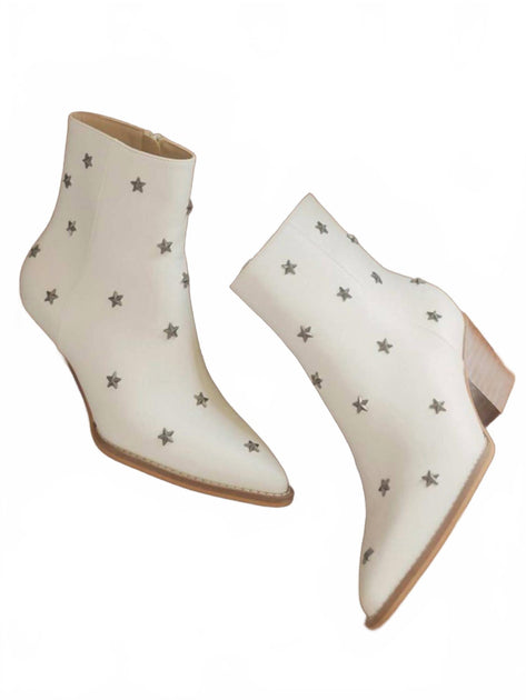 Oasis Society Ivana Star Studded Booties White US 6 4