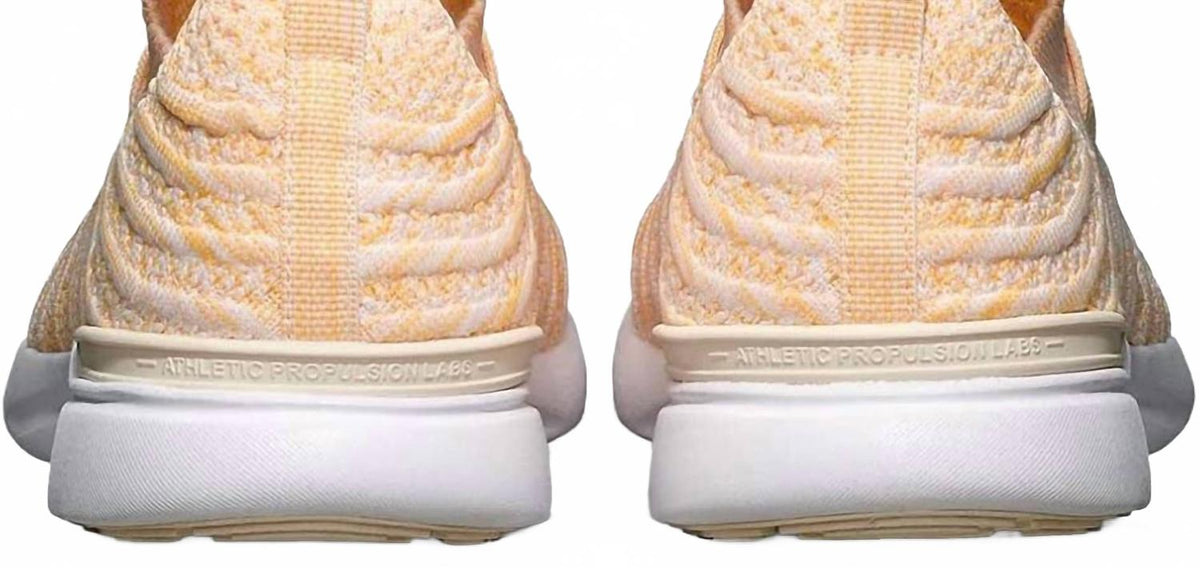APL Techloom Wave Sneakers White US 6.5 4