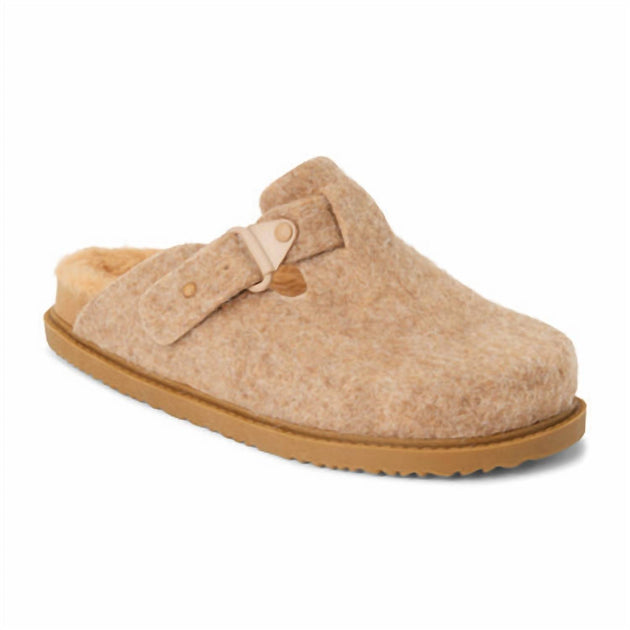 Matisse Portland Slip Ons Brown US 8 2