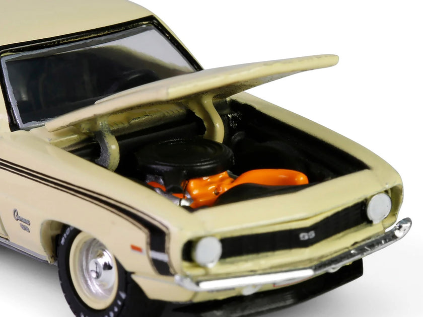 Greenlight 1969 Chevrolet Camaro SS 396 Yellow 1/64 3
