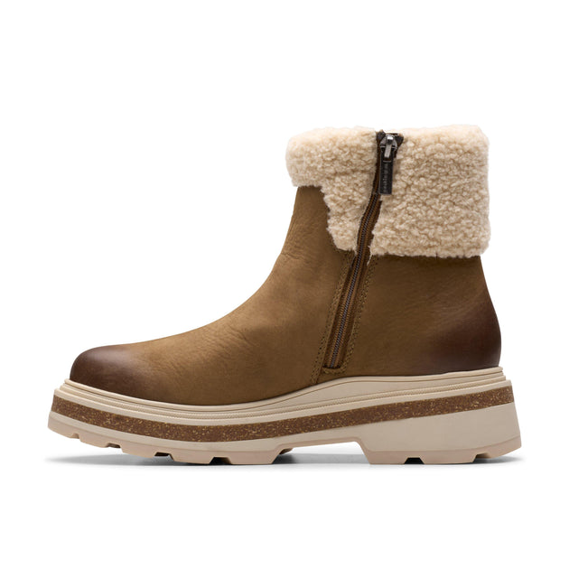 Clarks Hencroft Madi Waterproof Boot Brown US 7 3