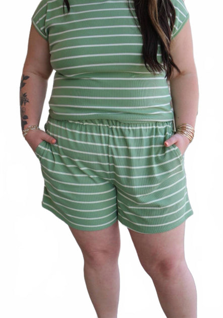 Adrienne Simple Times Faye Shorts Green 3X 2