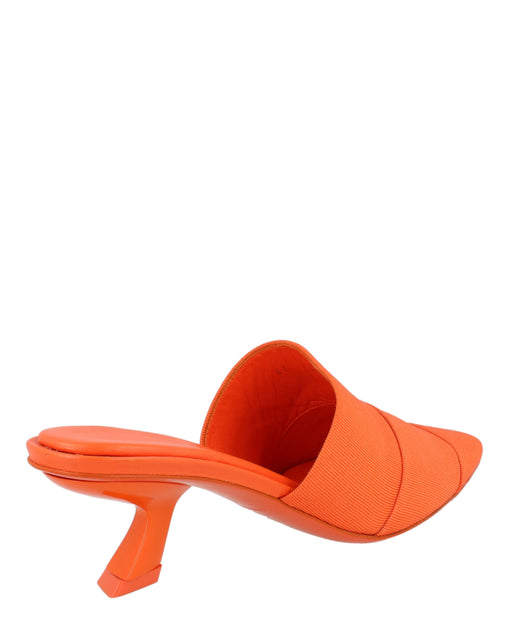 Salvatore Ferragamo Algedi Pumps Orange US 7.5 4
