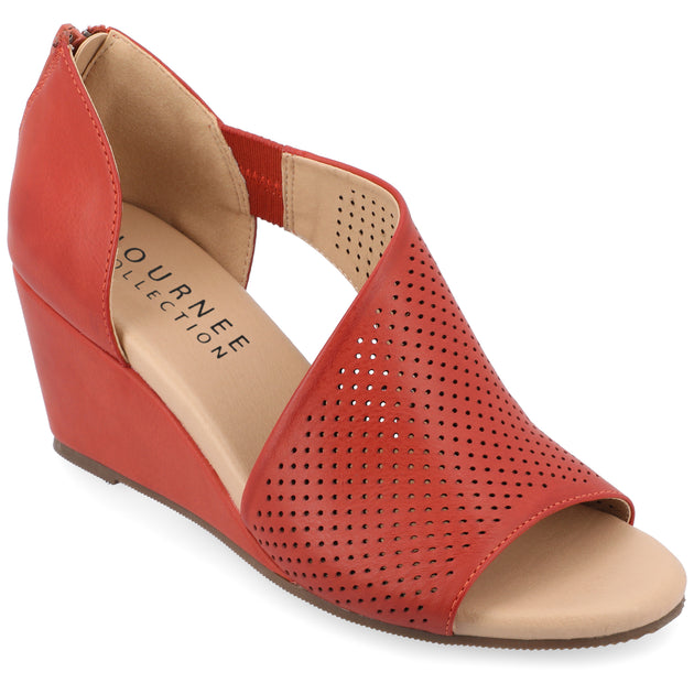 Journee Collection Women's Tru Comfort Foam Wide Width Aretha