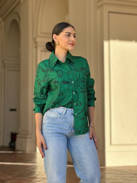 TRUEDAMES Face Print Button Down Blouse Green Large 2