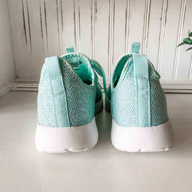 Very G Liliana Sneaker Green US 9.5 4