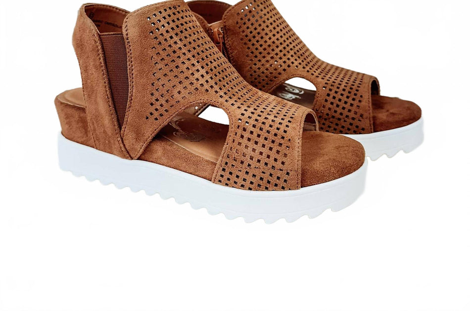 Very G Amy Platform Sandal Brown US 10 2