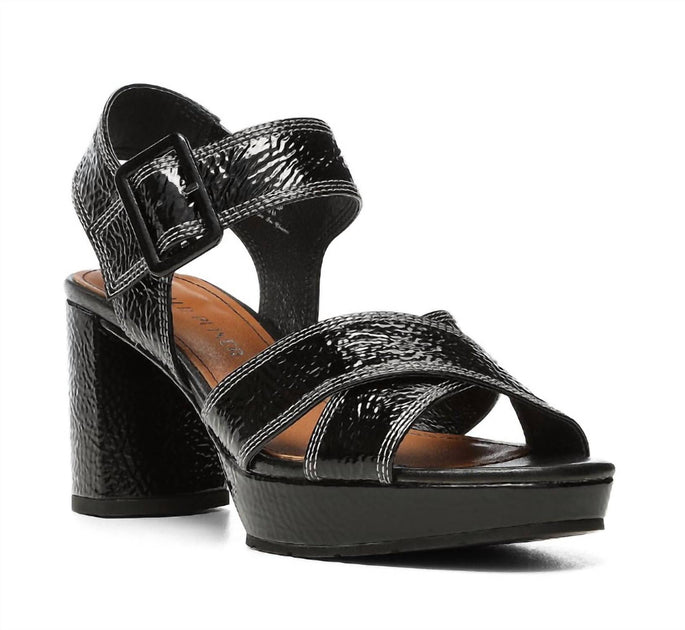 Donald Pliner Geni Platform Heel Black US 10 2