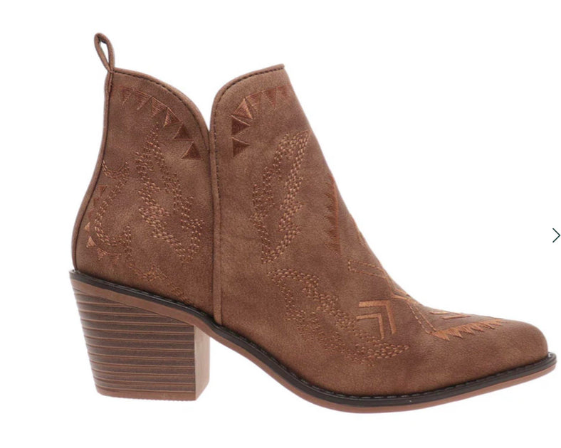 Pierre Dumas Western Ankle Bootie Brown US 7.5 2