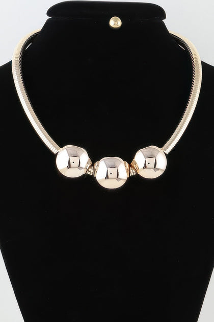 TRUEDAMES Triple Shiny Bead Statement Necklace Black 3